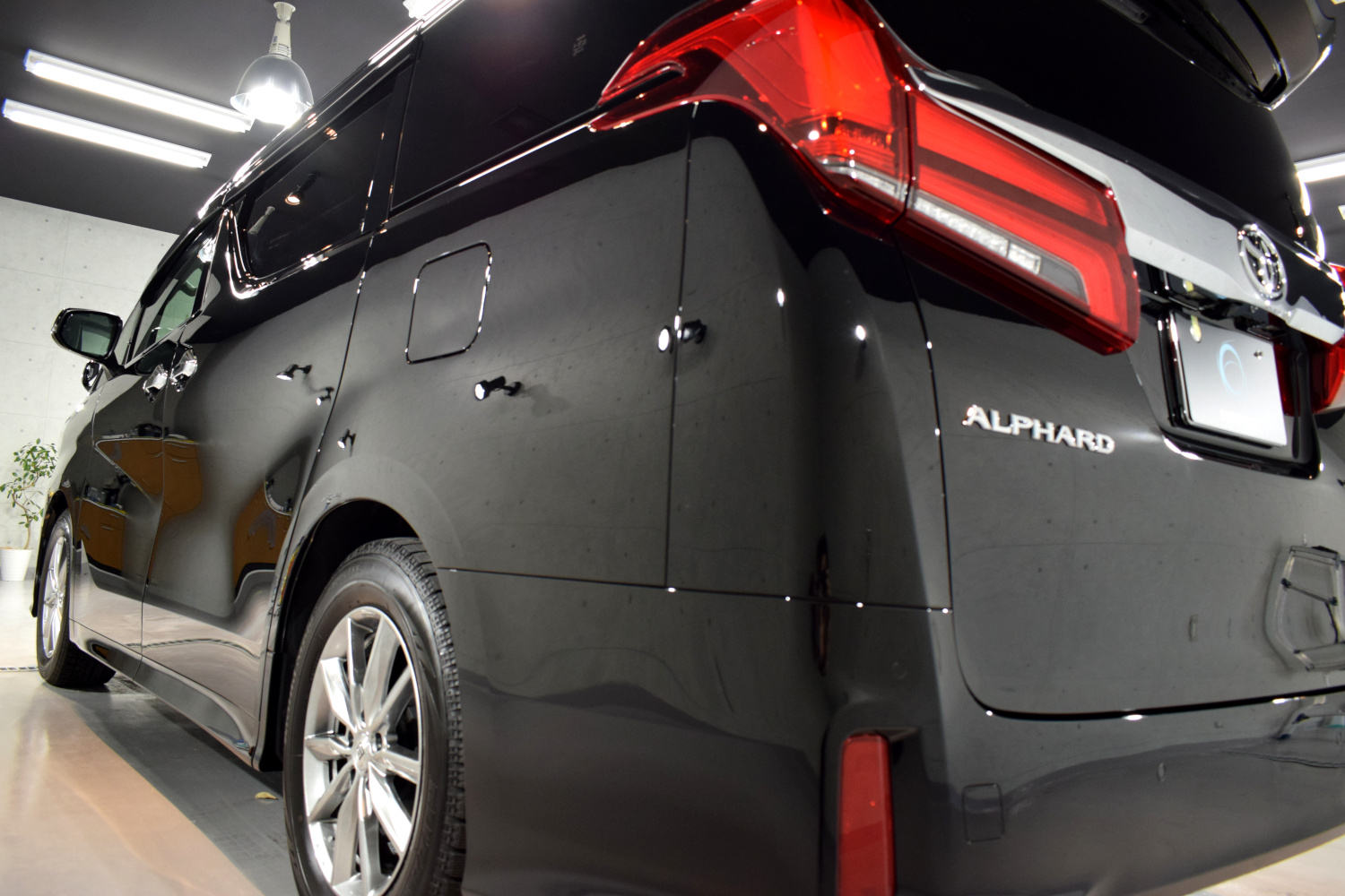 20220212alphard3.jpg