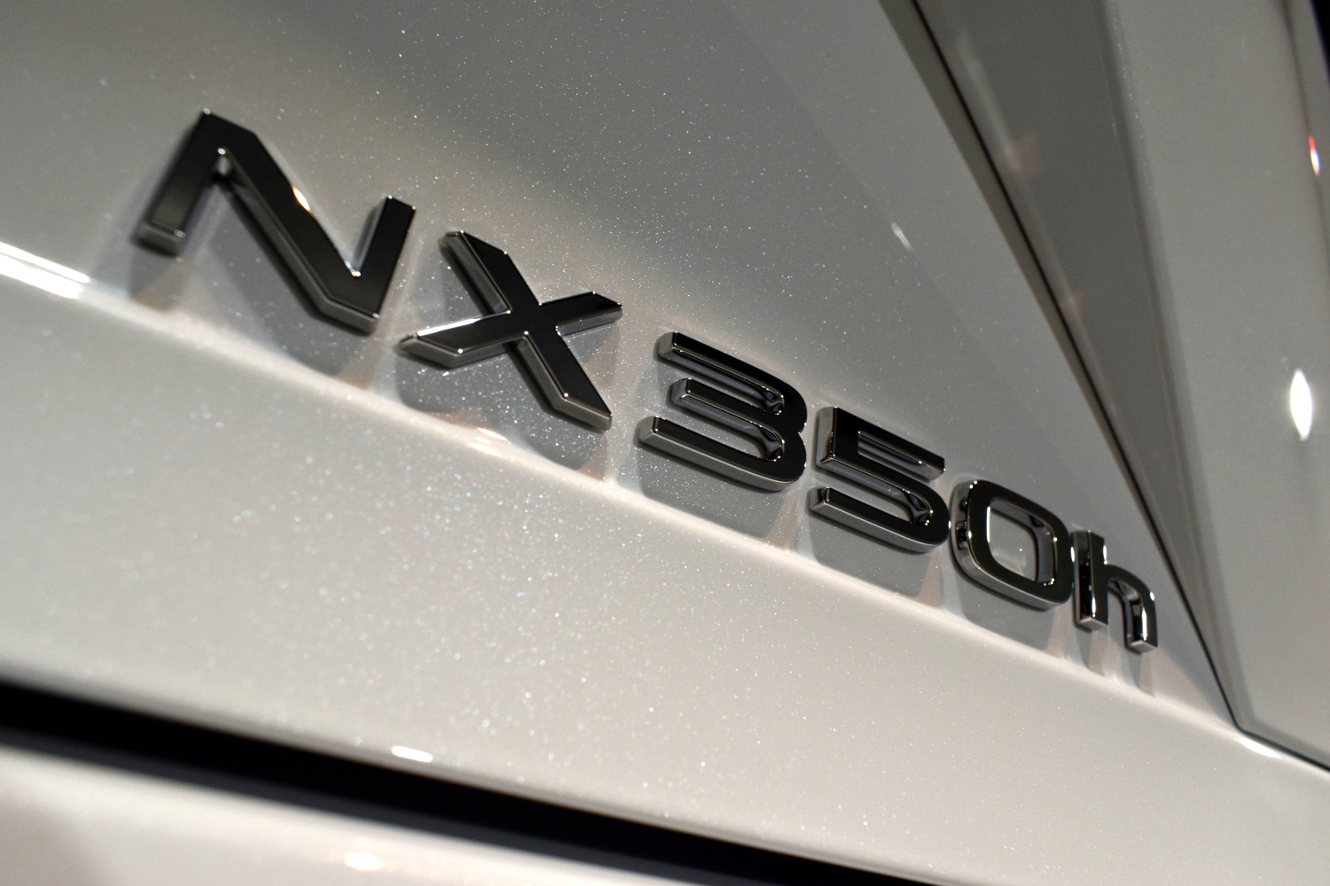 20220811nx350h5.jpg