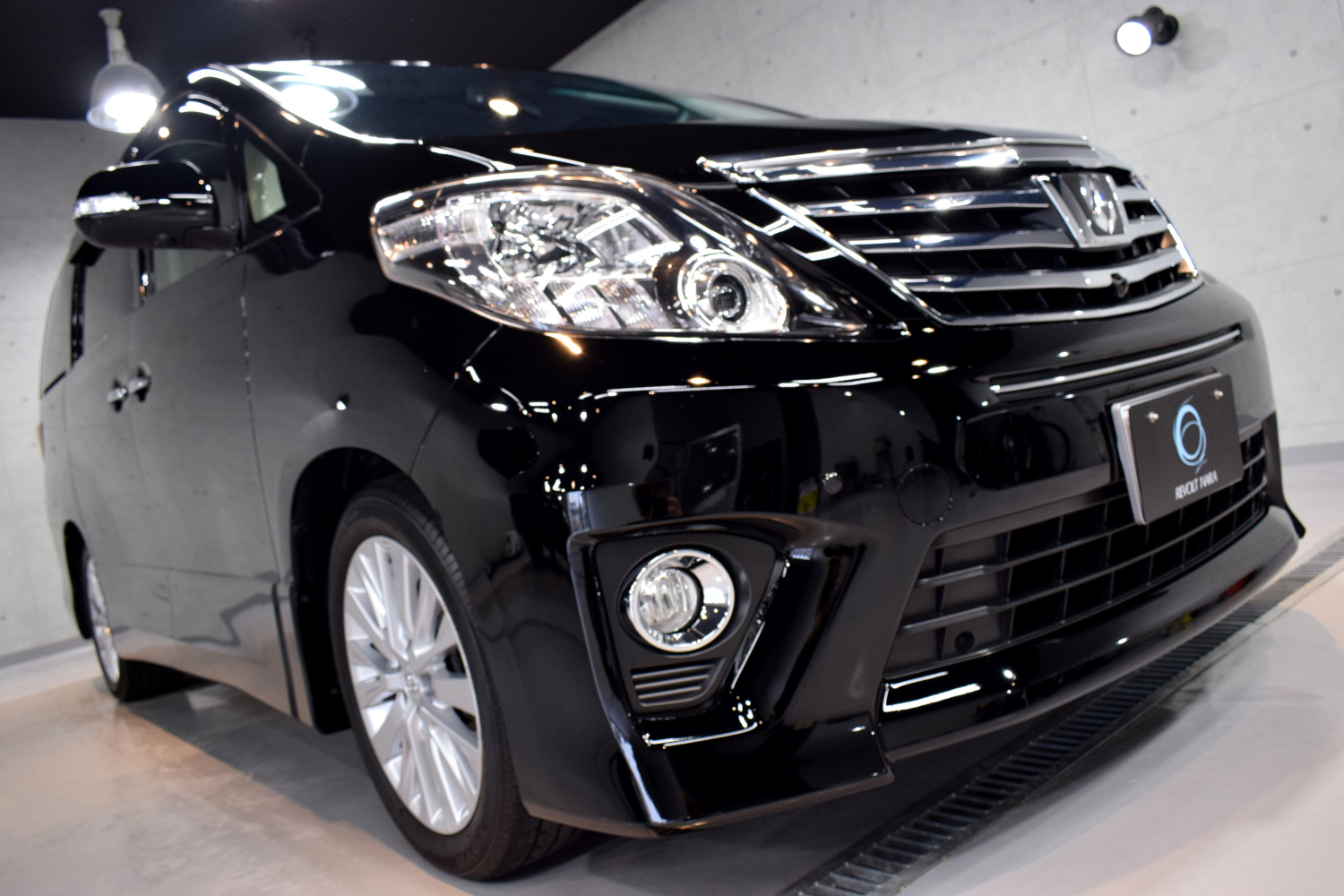 20221010alphard1.jpg