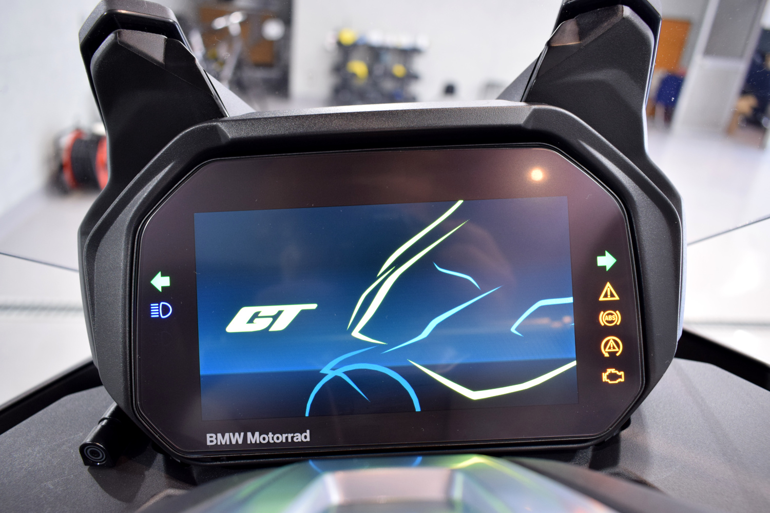 20221111c400gt6.jpg