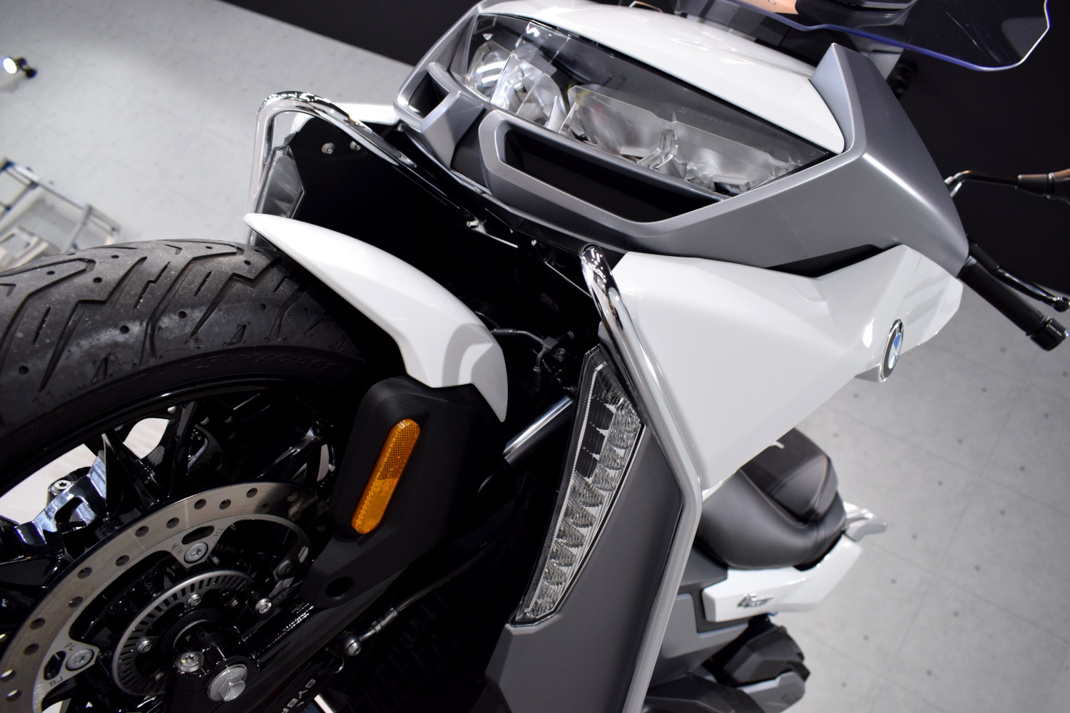 20221111c400gt9.jpg