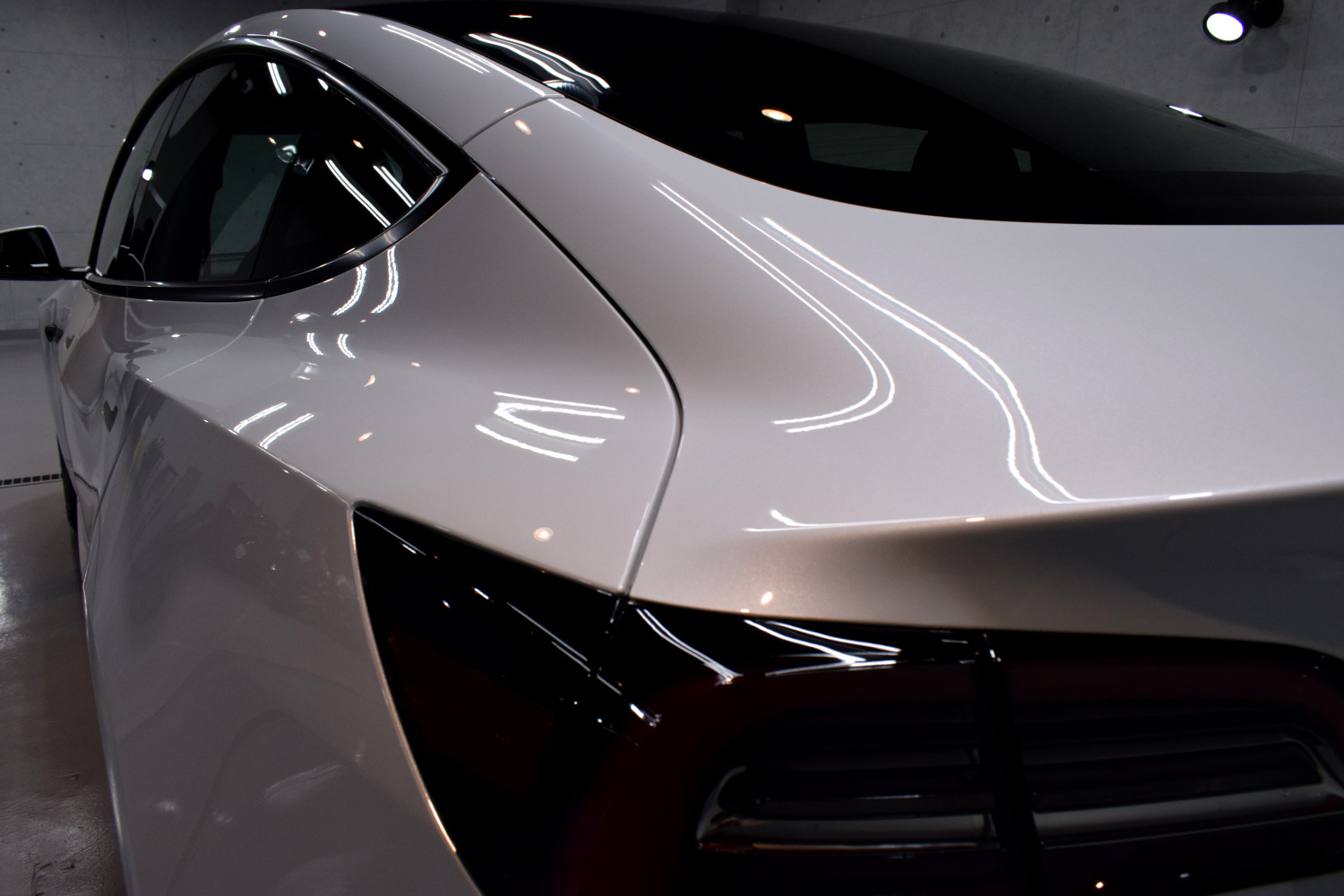 20221211tesla4.jpg